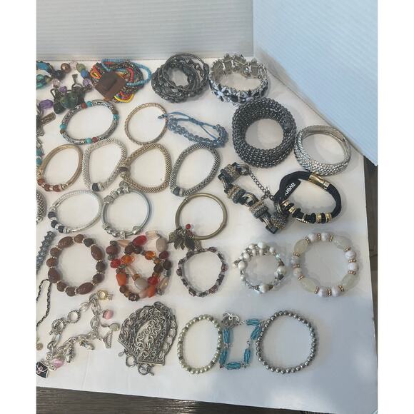 55 Bracelet Lot - Stretch -Beaded - Silver/Gold Chains Assorted Most New Gifts - Picture 5 of 5